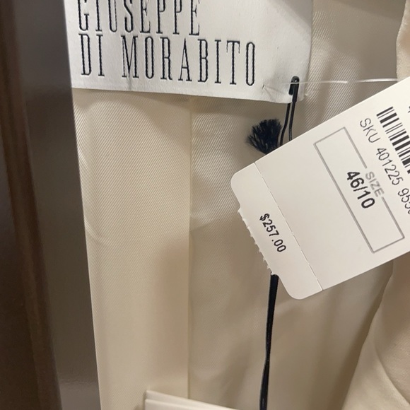 Designer brand- Giuseppe di morabito feather wool blazer(NEW) - Picture 13 of 13